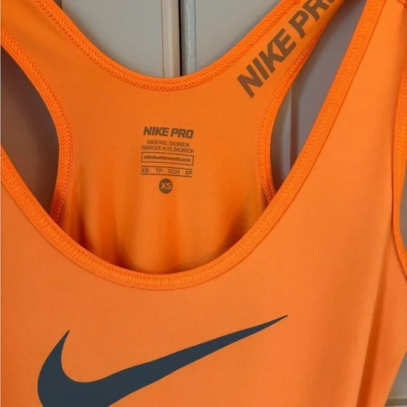 Nike Orange Sleeveless Fitted Tank Top Nike Pro Dri Fit - Picture 3 of 5